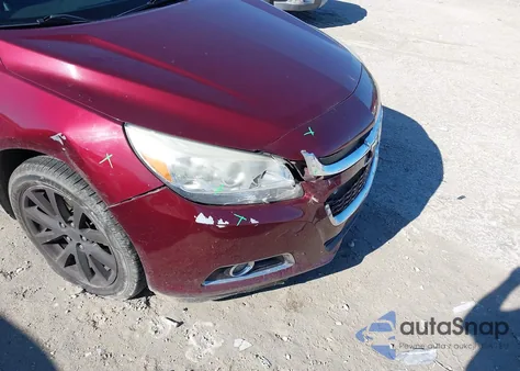 2015 Chevrolet Malibu 1Lz z USA, uszkodzony, nr VIN 1G11F5SL6FF267505